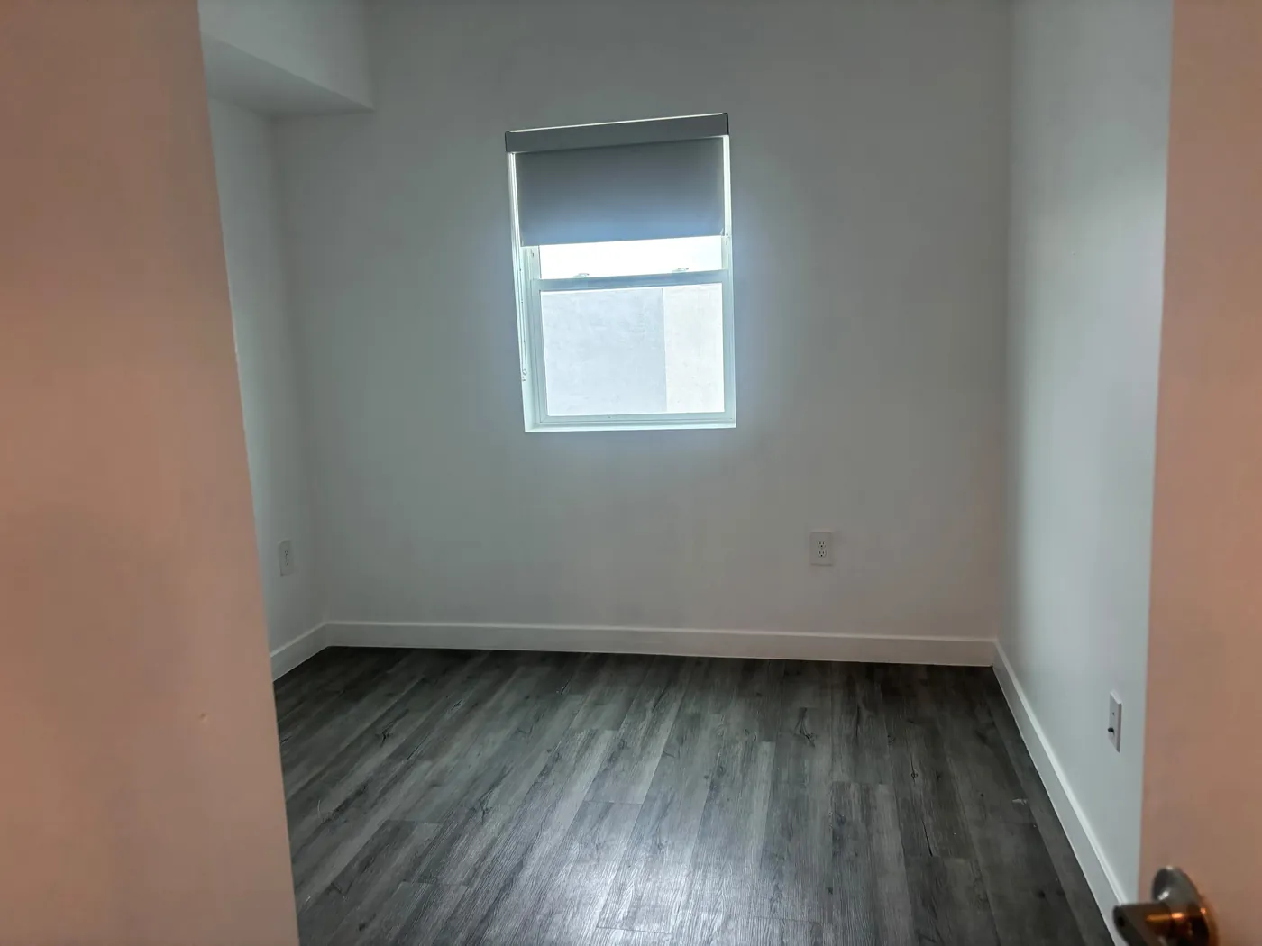 Walls painted and finished in a remodeled room